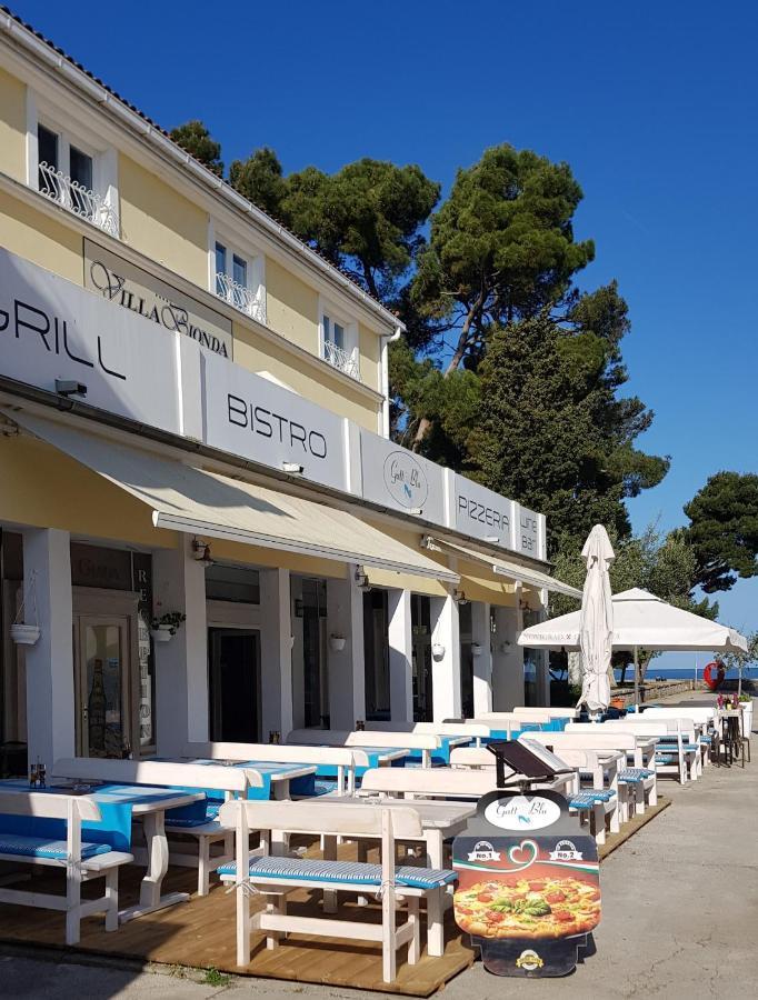Ivan B&B, 5 Star Superior Room, Near The See And Park Novigrad Istria Exteriör bild