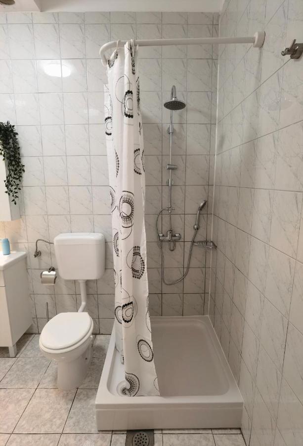 Ivan B&B, 5 Star Superior Room, Near The See And Park Novigrad Istria Exteriör bild